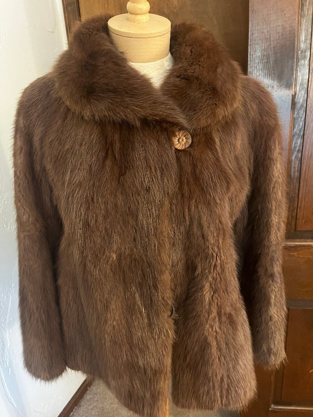 Vintage Jean Paul Eaton's Canada Brown Mink Fur Coat